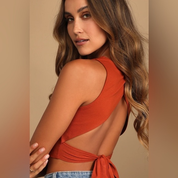 LULU’S Let’s Tie It Rust Orange Tie Back Cropped Tank Top - Picture 3 of 4